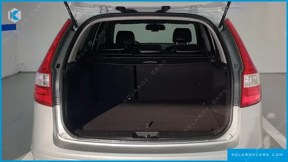 HYUNDAI I30 1.6 VVT DELUXE