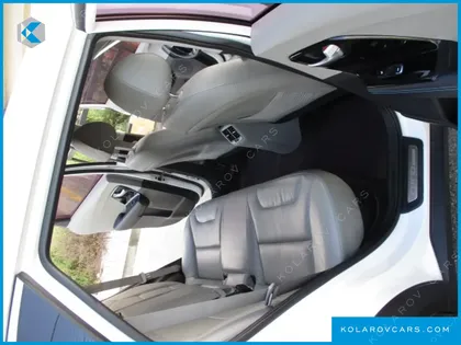 KIA NIRO NOBLESSE