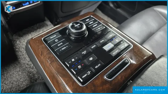 HYUNDAI EQUUS VS380