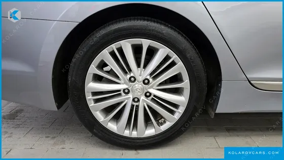 HYUNDAI ASLAN G330 PREMIUM