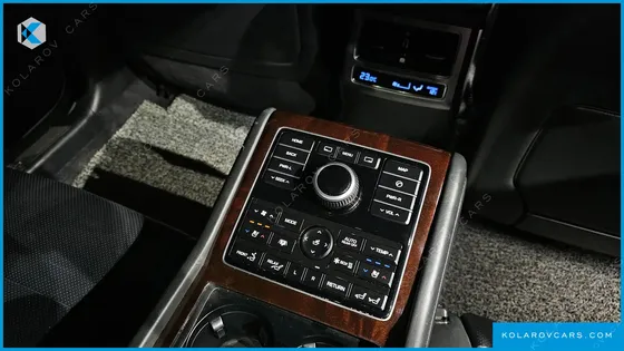 HYUNDAI EQUUS VS500