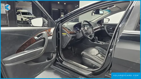 HYUNDAI ASLAN G300  MODERN