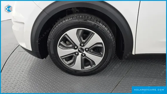 KIA NIRO LUXURY