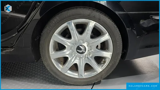 HYUNDAI EQUUS VL500