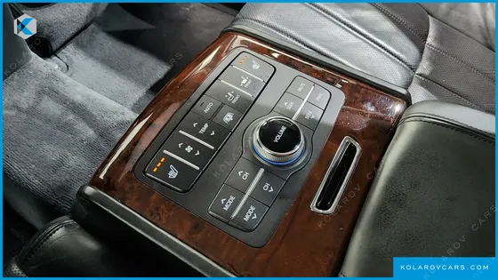 HYUNDAI EQUUS VS380