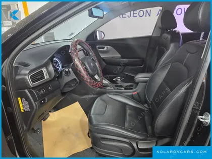 KIA NIRO LUXURY