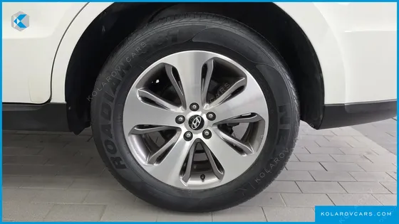 HYUNDAI SANTA FE 2WD(2.0 E-VGT) MLX