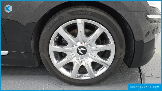 HYUNDAI EQUUS VL500