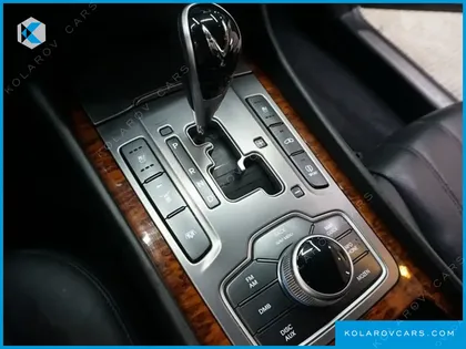 HYUNDAI EQUUS VL500