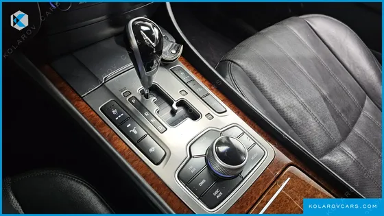HYUNDAI EQUUS VS500