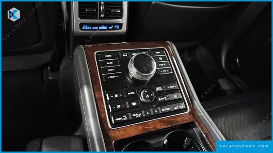 HYUNDAI EQUUS VS500