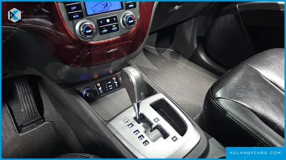 HYUNDAI SANTA FE 2WD(2.0 E-VGT) MLX