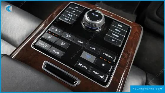 HYUNDAI EQUUS VS380