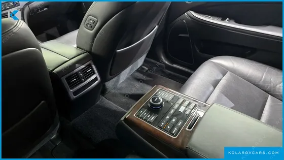 HYUNDAI EQUUS VS380