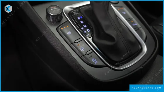 HYUNDAI KONA GASOLINE 2.0 2WD