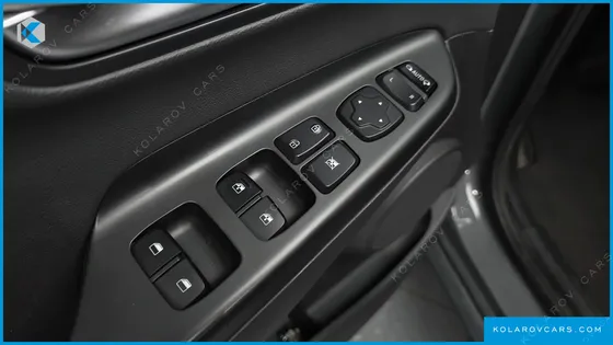 HYUNDAI KONA GASOLINE 2.0 2WD