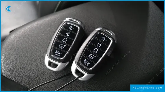 HYUNDAI KONA GASOLINE 2.0 2WD