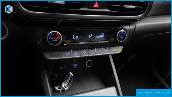 HYUNDAI KONA GASOLINE 2.0 2WD