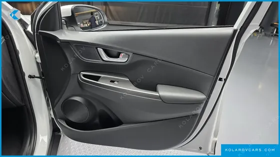 HYUNDAI KONA GASOLINE 2.0 2WD