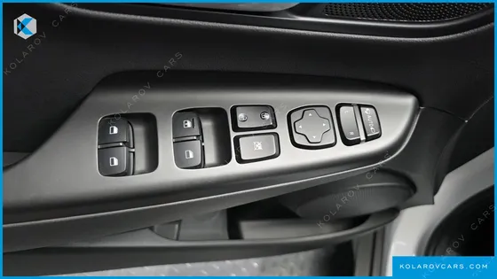 HYUNDAI KONA GASOLINE 2.0 2WD