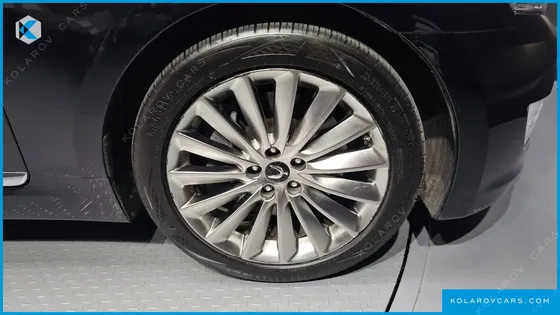 HYUNDAI EQUUS VS500