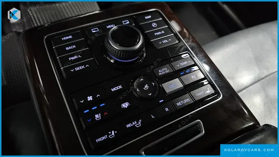 HYUNDAI EQUUS VS500