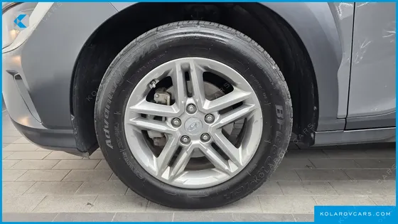HYUNDAI KONA GASOLINE 2.0 2WD
