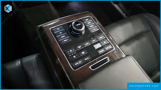 HYUNDAI EQUUS VS380