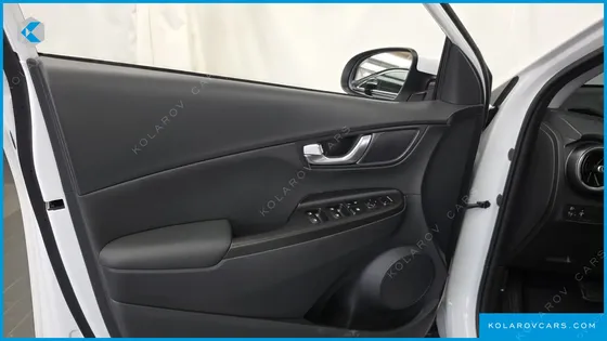 HYUNDAI KONA GASOLINE 2.0 2WD