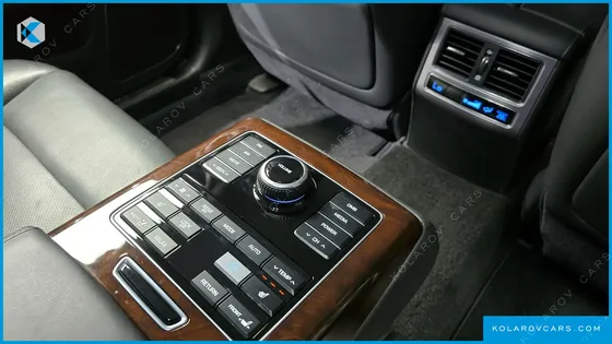 HYUNDAI EQUUS VS380
