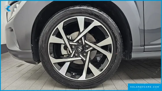 HYUNDAI KONA GASOLINE 2.0 2WD