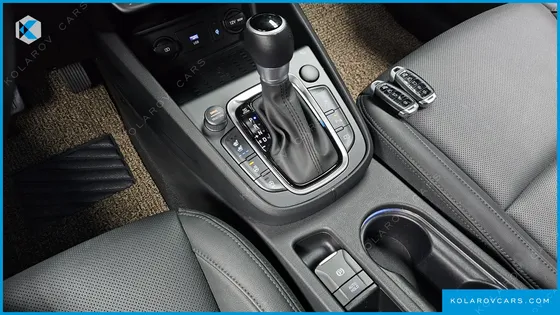 HYUNDAI KONA GASOLINE 2.0 2WD
