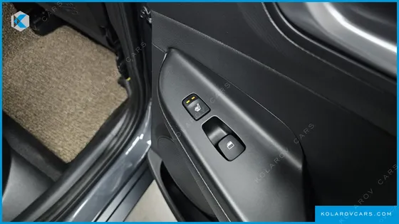 HYUNDAI KONA GASOLINE 2.0 2WD