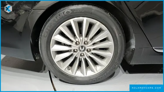 HYUNDAI EQUUS VS380
