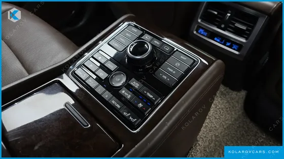 HYUNDAI EQUUS VS500