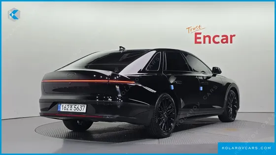 HYUNDAI GRANDEUR CALLIGRAPHY
