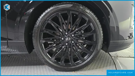 HYUNDAI GRANDEUR CALLIGRAPHY
