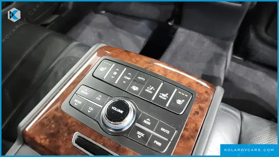 HYUNDAI EQUUS VS380