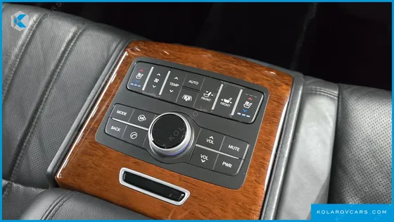 HYUNDAI EQUUS VS500