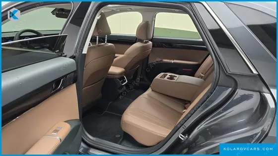 HYUNDAI GRANDEUR PREMIUM