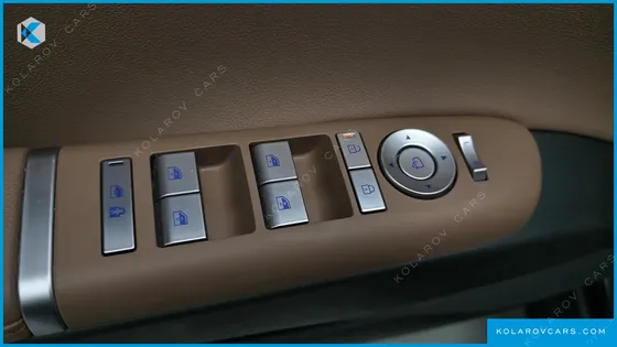 HYUNDAI GRANDEUR PREMIUM