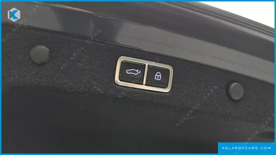 HYUNDAI GRANDEUR PREMIUM