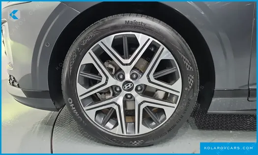 HYUNDAI GRANDEUR EXCLUSIVE
