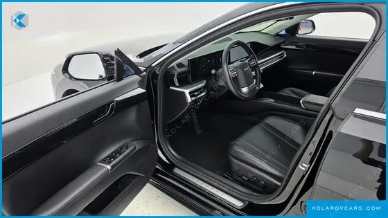 HYUNDAI GRANDEUR PREMIUM