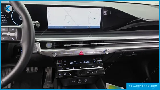 HYUNDAI GRANDEUR PREMIUM