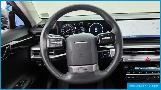 HYUNDAI GRANDEUR PREMIUM