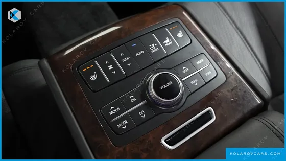 HYUNDAI EQUUS VS380