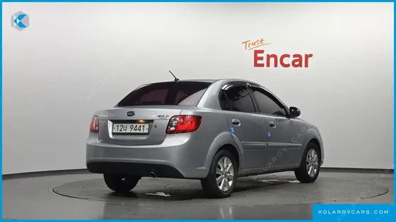 KIA PRIDE 4DR 1.6 CVVT GOLD PREMIUM