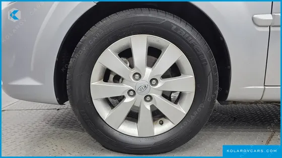KIA PRIDE 4DR 1.6 CVVT GOLD PREMIUM