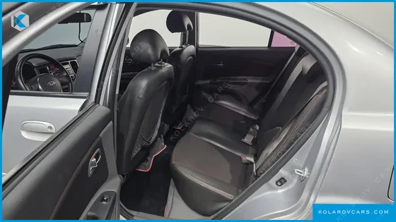 KIA PRIDE 4DR 1.6 CVVT GOLD PREMIUM